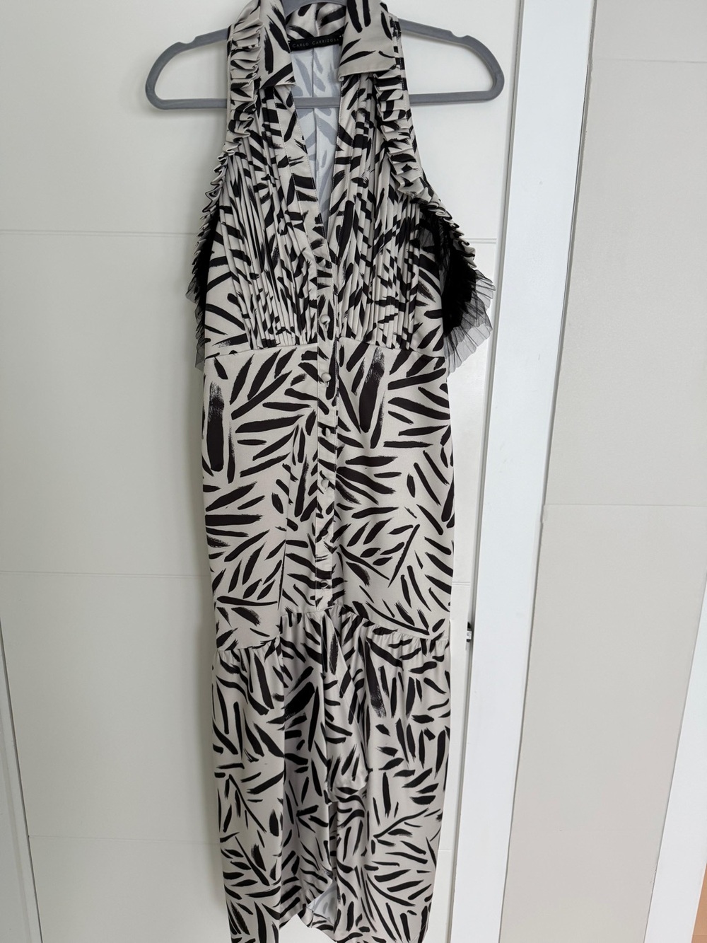 Black & White Abstract Print Halter Jumpsuit
